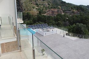 YOUNG Hotels Denia