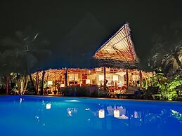 Lions Luxury Eco-Resort & Spa