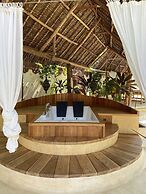 Lions Luxury Eco-Resort & Spa