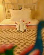 Lions Luxury Eco-Resort & Spa
