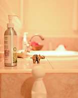 Lions Luxury Eco-Resort & Spa