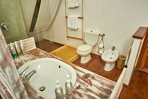 Lions Luxury Eco-Resort & Spa