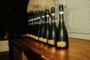 Lions Luxury Eco-Resort & Spa
