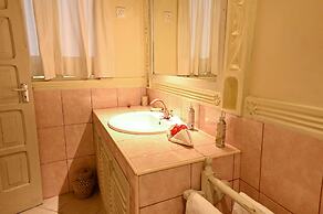 Lions Luxury Eco-Resort & Spa