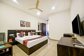 Fabhotel Nanda