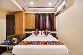 Fabhotel Rotano Suites