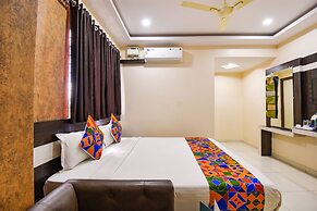 Fabhotel Rotano Suites