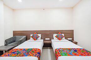 Fabhotel Rove Inn & Suites