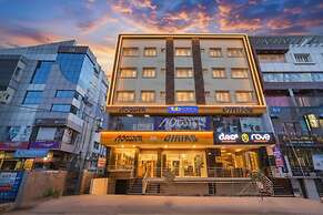 Fabhotel Rove Inn & Suites