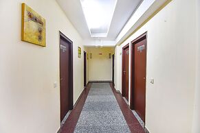 Fabhotel Comfort 35
