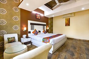 Fabhotel Comfort 35