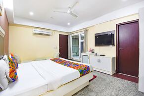 Fabhotel Comfort 35