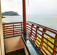 Fabhotel Wateredge Beach Resort