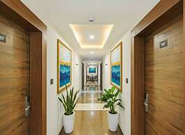 Fabhotel Heera Holiday Inn