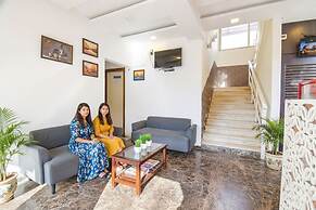 Fabhotel Shree Sai Residency