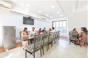 Fabhotel Shree Sai Residency