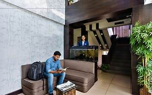 Fabhotel Sholas Residency I
