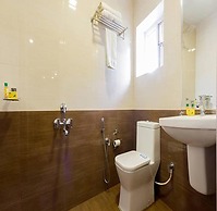 Fabhotel Sholas Residency I