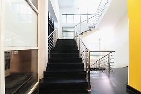 Fabhotel Elite Inn