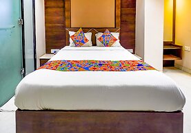 Fabhotel Eros 211