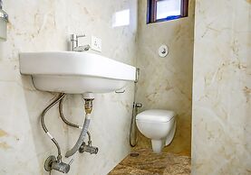 Fabhotel Eros 211