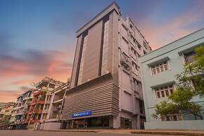 Fabhotel Eros 211