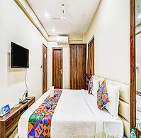 Fabhotel Carnival