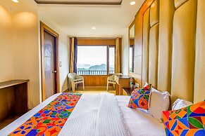 FabHotel Clock View