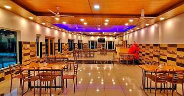 Fabhotel Corbett Green View Garden And Stay