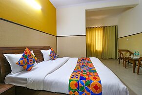 FabHotel Elite Peak