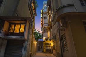FabHotel Quest