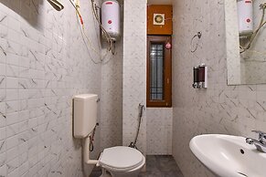 Fabhotel Gangashrey