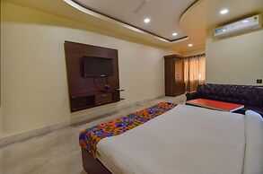 Fabhotel Red Rose
