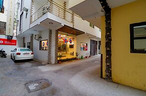 FabHotel Dolphin International