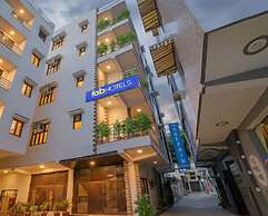 FabHotel Dolphin International