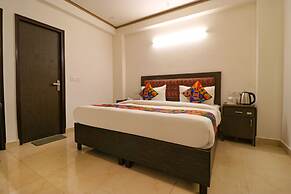 FabHotel Dolphin International
