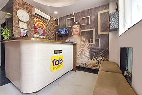 Fabhotel Pink City