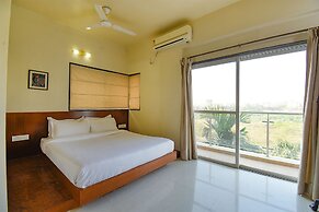 FabHotel Sky Vista Inn