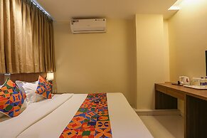 Fabhotel Royal International