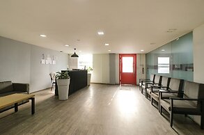 Fabhotel The Chaitanyas