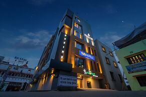 Fabhotel Middleton Desire