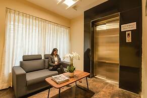 Fabhotel Middleton Desire
