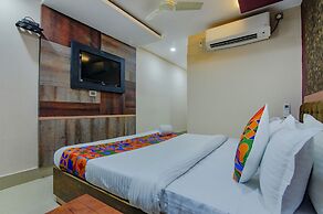 Fabhotel Middleton Desire