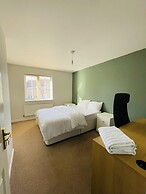 Beautiful 2-bed Villa in Coventry