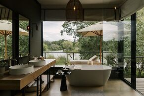 Zambezi Sands By Batoka
