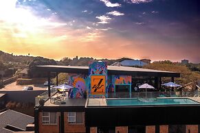 Zar Hotel