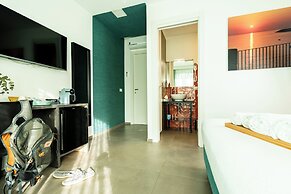 VERDEAQUA ROOMS