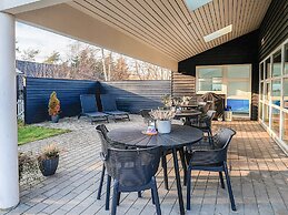 4 Star Holiday Home in Vaeggerlose