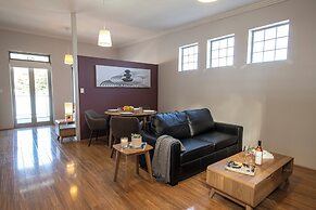 Lithgow Apartments