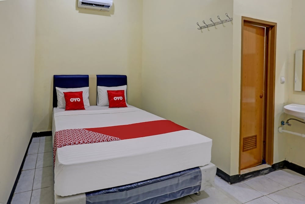 OYO 3767 Permata House